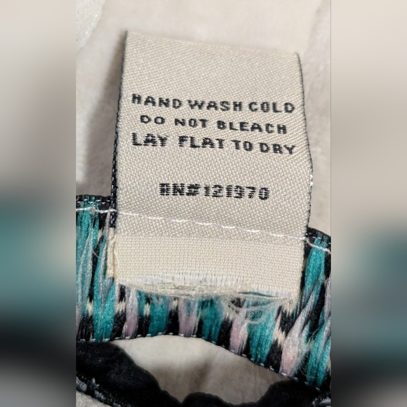 Flying Tomato Boho Chic Halter Tank Top Womens Small Tropical Floral Bandana(5) - Picture 11 of 11